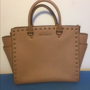 Micheal Kors Bag